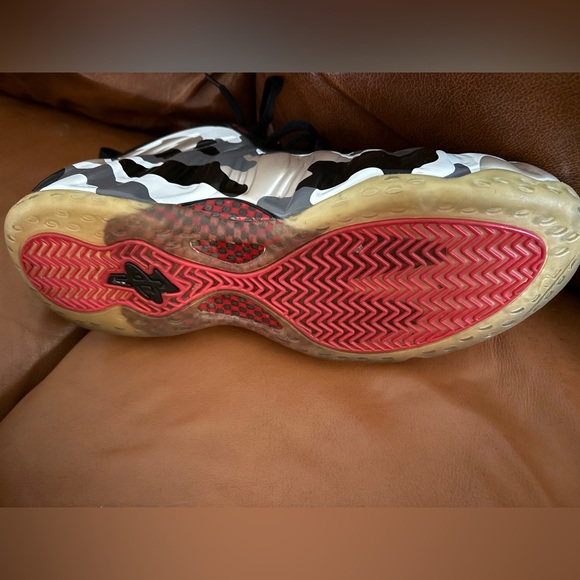 Nike Foamposite Fighter Jet - Picture 5 of 5